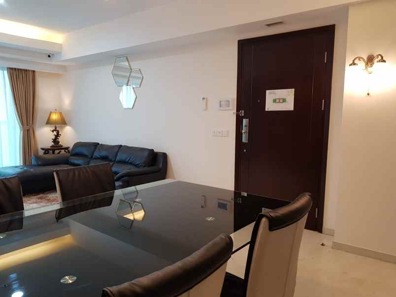 dijual unit apartemen kensington 2 1 br