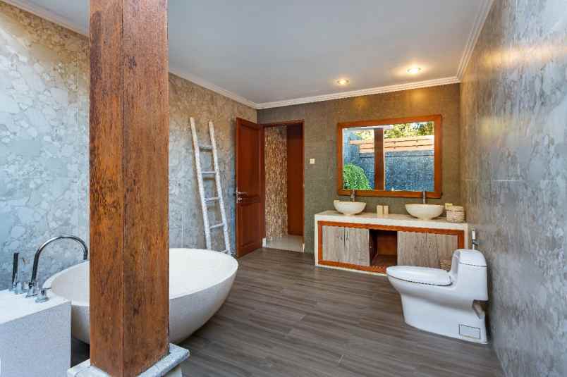 dijual villa umalas badung bali