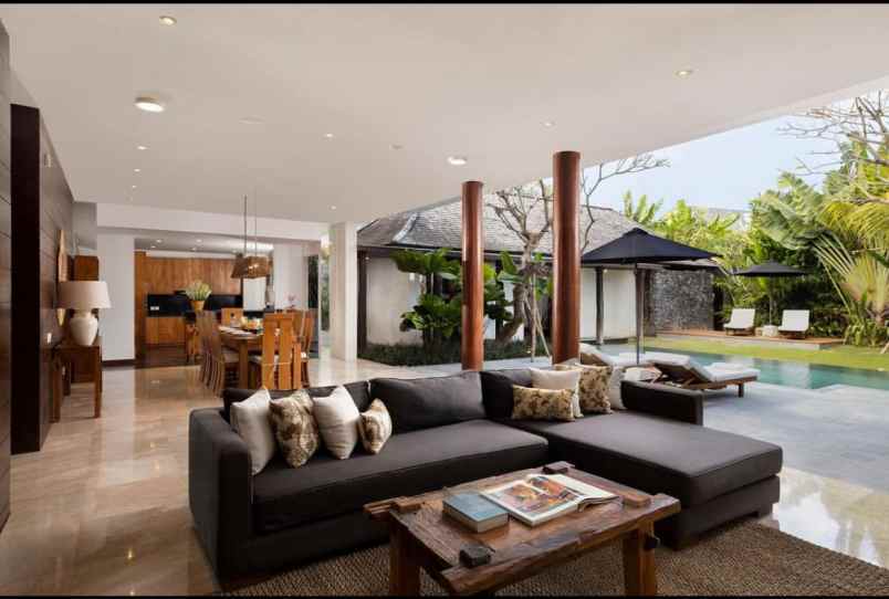 dijual villla luxury lantai 2 lokasi canggu