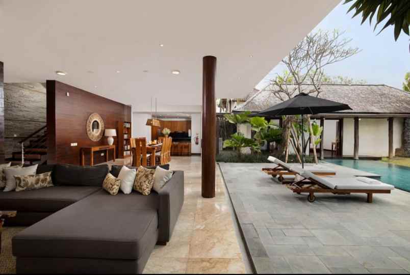 dijual villla luxury lantai 2 lokasi canggu