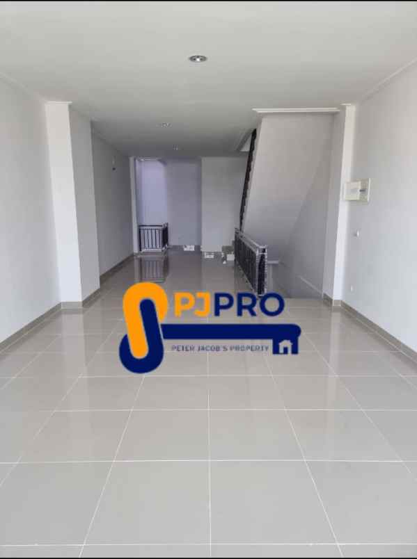 disewa ruko gandeng siaphuni di green sedayu