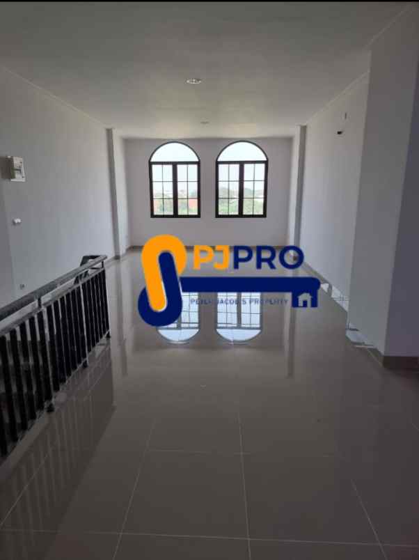 disewa ruko gandeng siaphuni di green sedayu