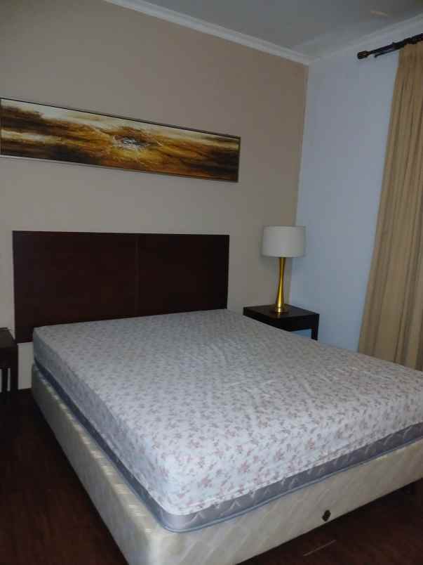 disewakan apartemen jl lodan raya no 2a rt 8