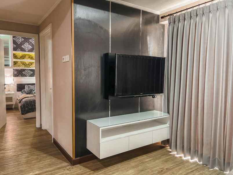 disewakan apartemen pakuwon indah lontar