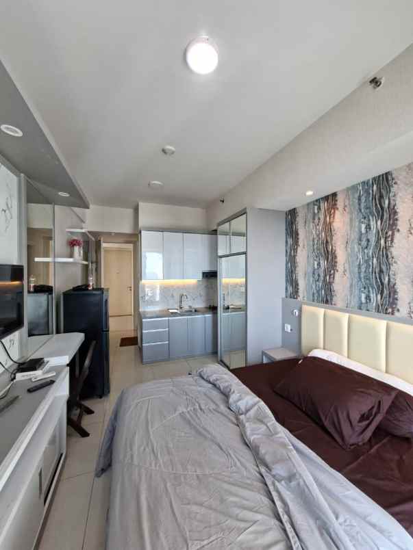 disewakan apartemen pakuwon indah lontar
