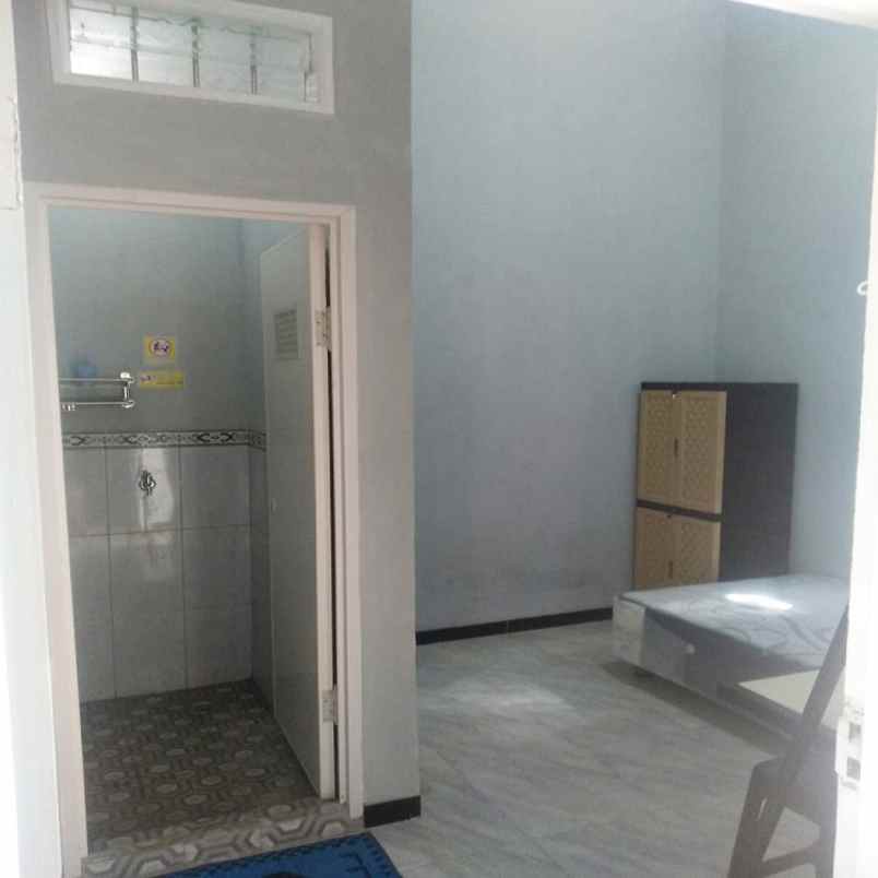 disewakan kost griya kost putri decca22