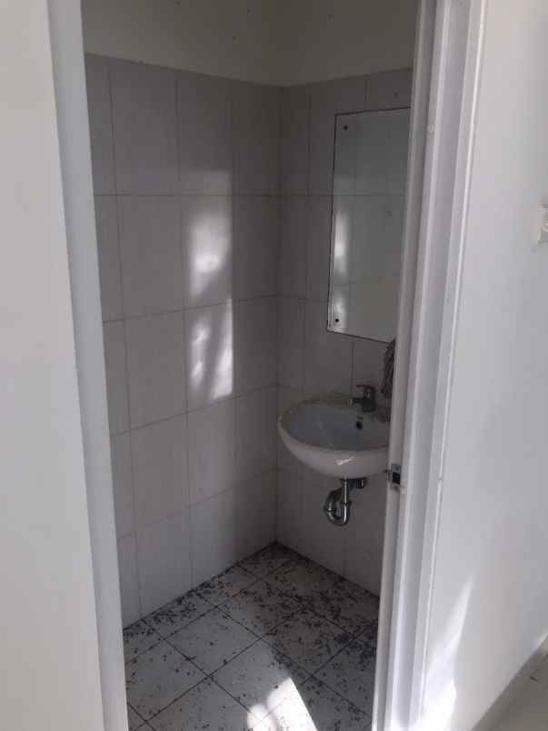 disewakan ruko gudang kantor jakarta garden city