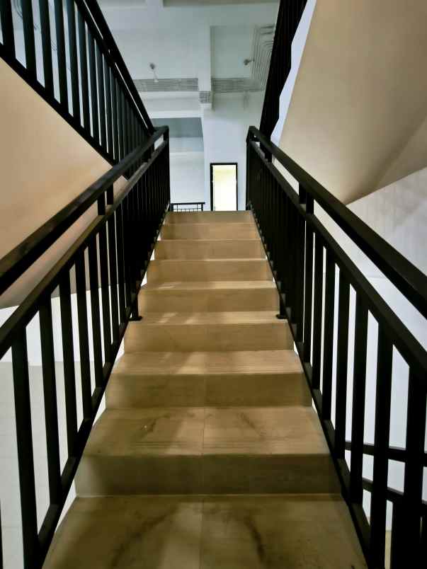 disewakan ruko gudang kantor jalan kedungdoro