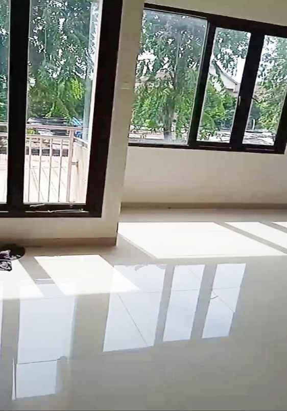 disewakan ruko gudang kantor jl kramat jaya baru kel