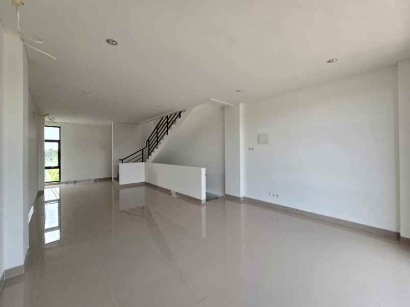 disewakan ruko gudang kantor ruko conifera metland menteng