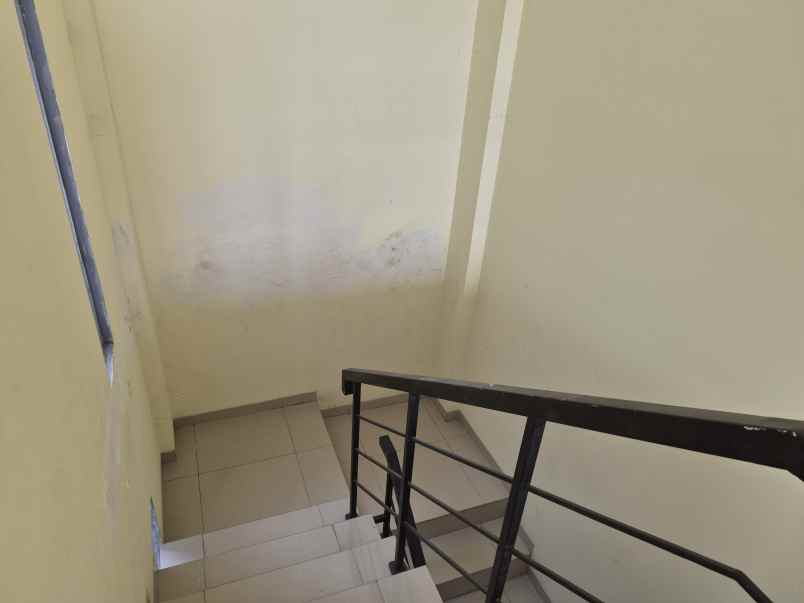 disewakan ruko gudang kantor suvarna sutera ruko