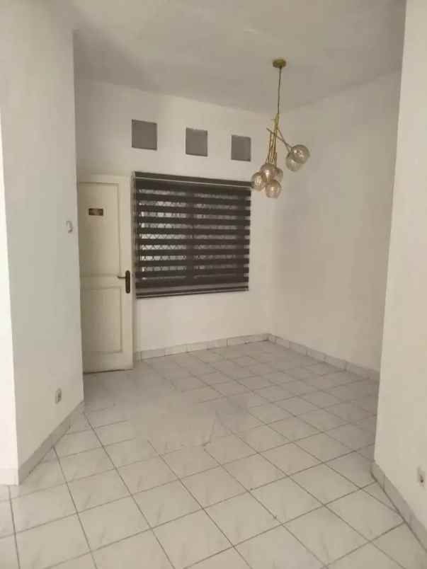 disewakan rumah bsd anggrek loka