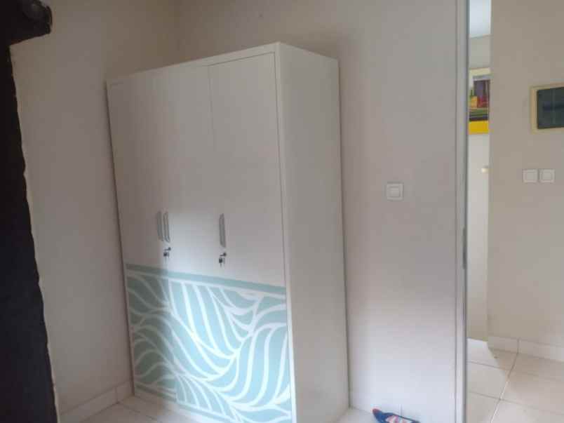 disewakan rumah cluster palm summarecon bekasi