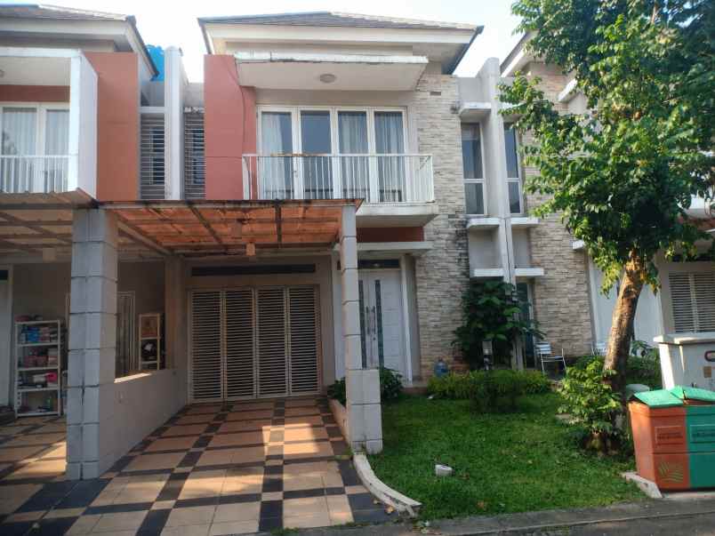 disewakan rumah cluster palm summarecon bekasi