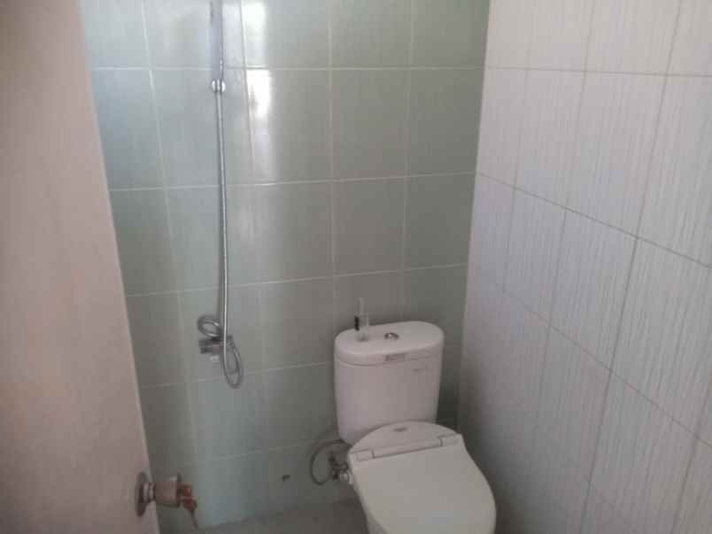 disewakan rumah cluster palm summarecon bekasi