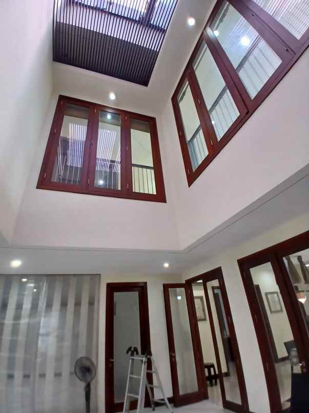 disewakan rumah graha famili