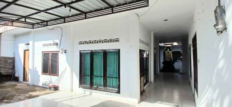 disewakan rumah jalan ahmad yani