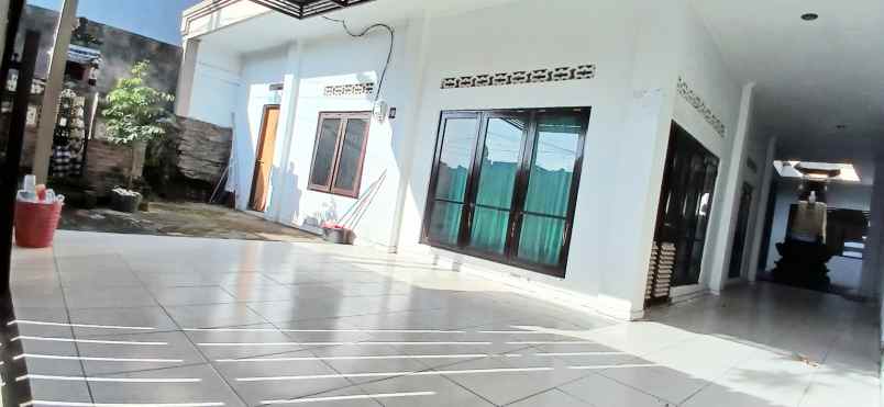 disewakan rumah jalan ahmad yani