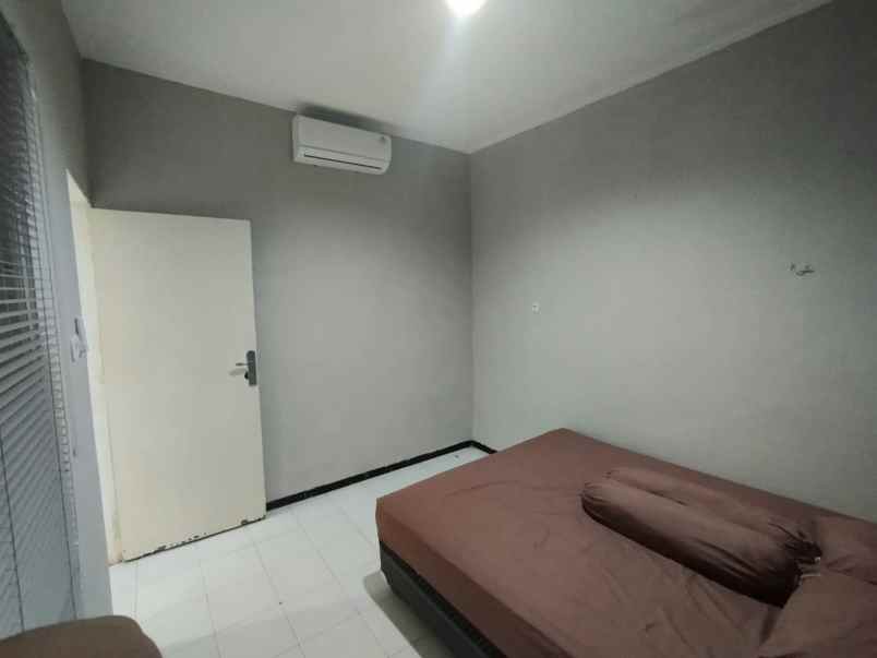 disewakan rumah jalan payung asri permai