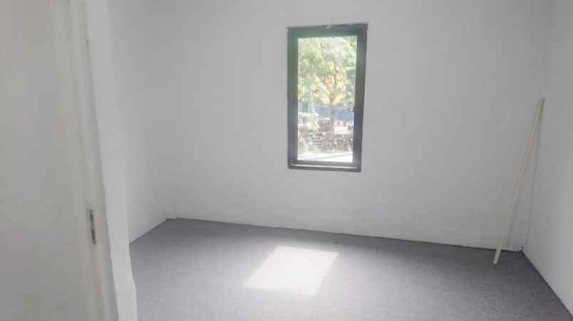 disewakan rumah komplek bina marga no 56