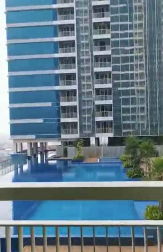 elitz lantai 12 view kolam renang kosong type 3br