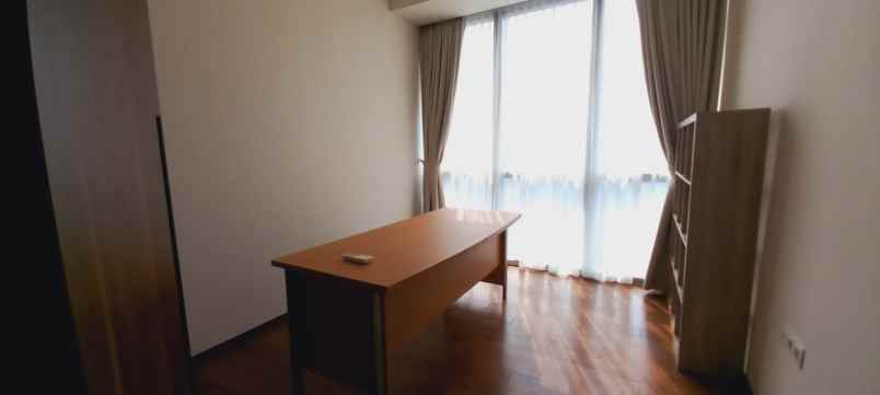 for rent 3br furnished apartemen at anandamaya