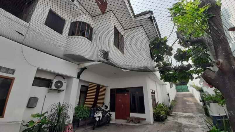 for sale rumah kebayoran baru lokasi strategis