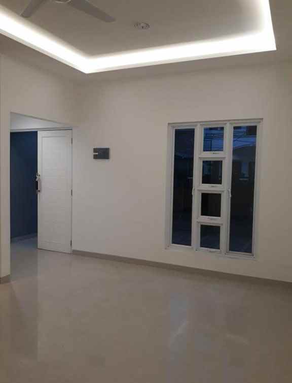 harus terjual rumah 3 lantai di kelapa gading bagus