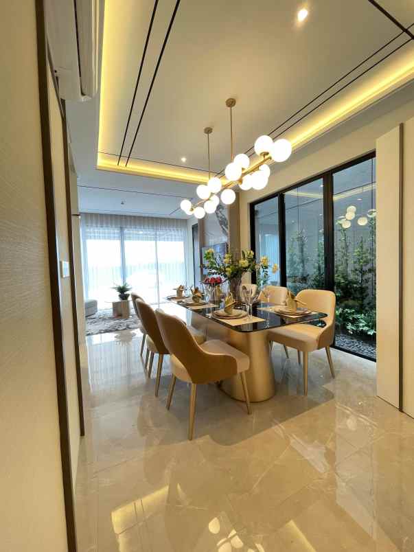 hunian nyaman dan asri di citraland greenlake surabaya