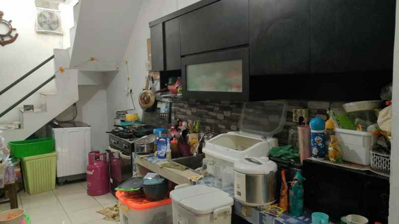 jarang ada rumah komplek eksklusif setradago antapani