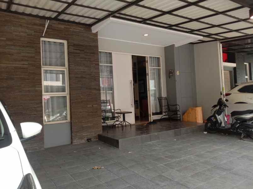 jual bagus dan siap huni di puri mansion