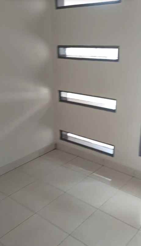 jual cepat hanya 350 jt rumah komersil siap huni