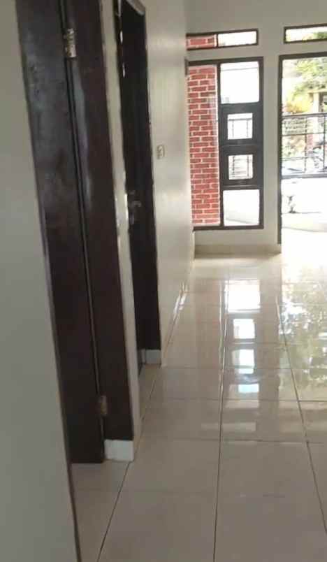 jual cepat hanya 350 jt rumah komersil siap huni