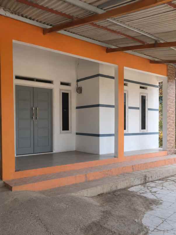 jual rumah 2 unit jadi 1 cluster di the royal park