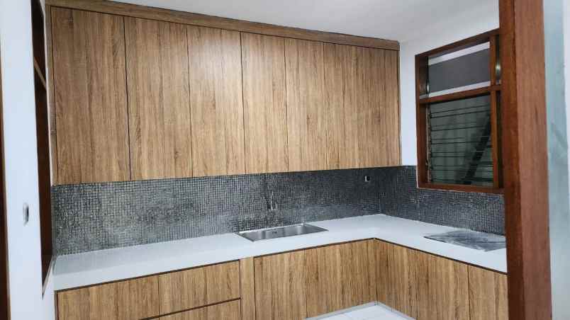 jual rumah baru selesai renov taman alfa indah jkt