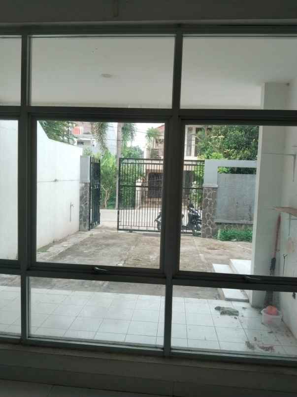 jual rumah kav dki meruya utara