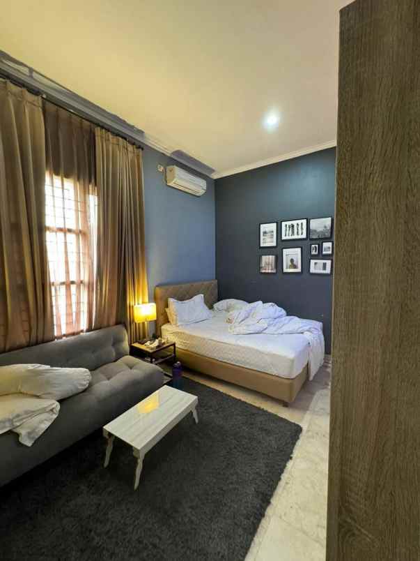 jual rumah mewah hook di pulomas barat jakarta timur