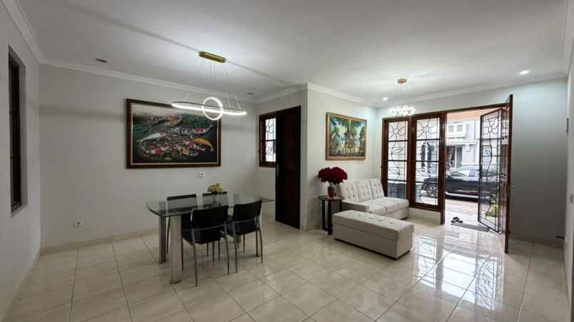 jual rumah siap huni di bsd the green dekat pintu tol