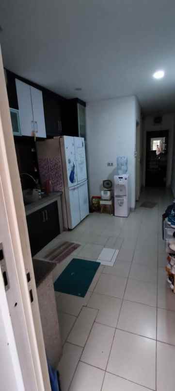 jual rumah siap huni di pik 1