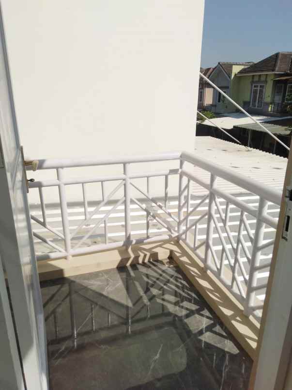 jual rumah siap huni kota wisata cibubur