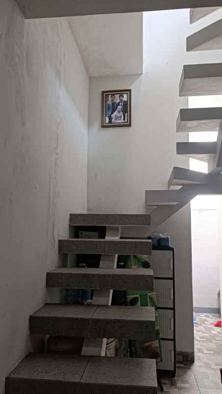 jual rumah taman kenari nusantara cibubur