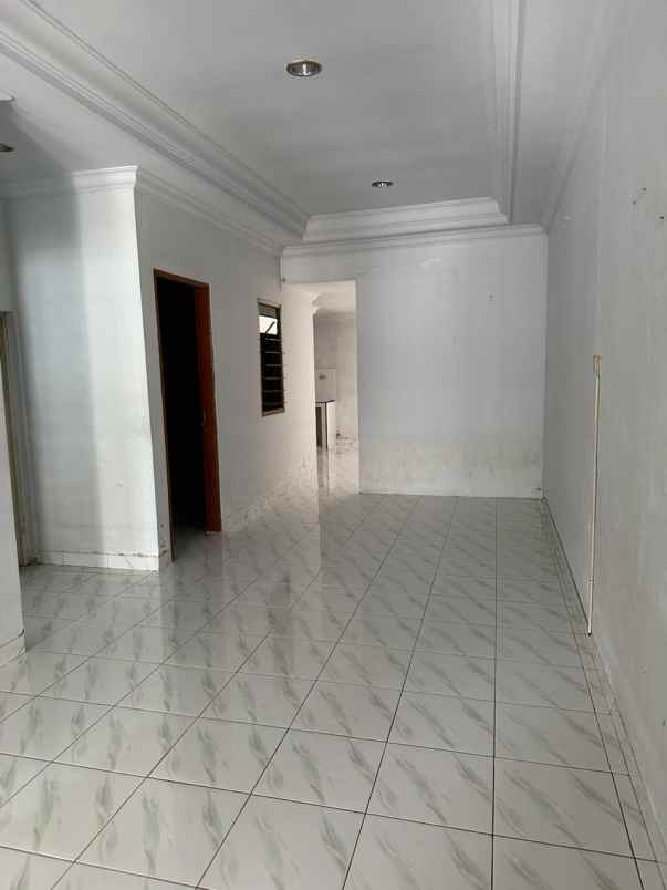 jual rumah taman ratu jak bar