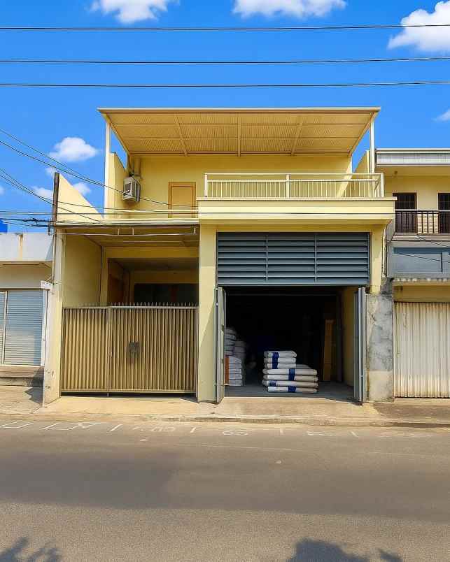 kos dan toko raya semolowaru strategis aktif nol jalan