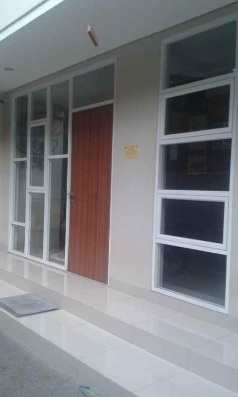 kost jalan sandang