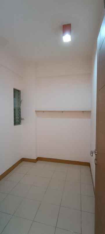 lath 1121 dijual cepat apartemen gading icon 2br murah