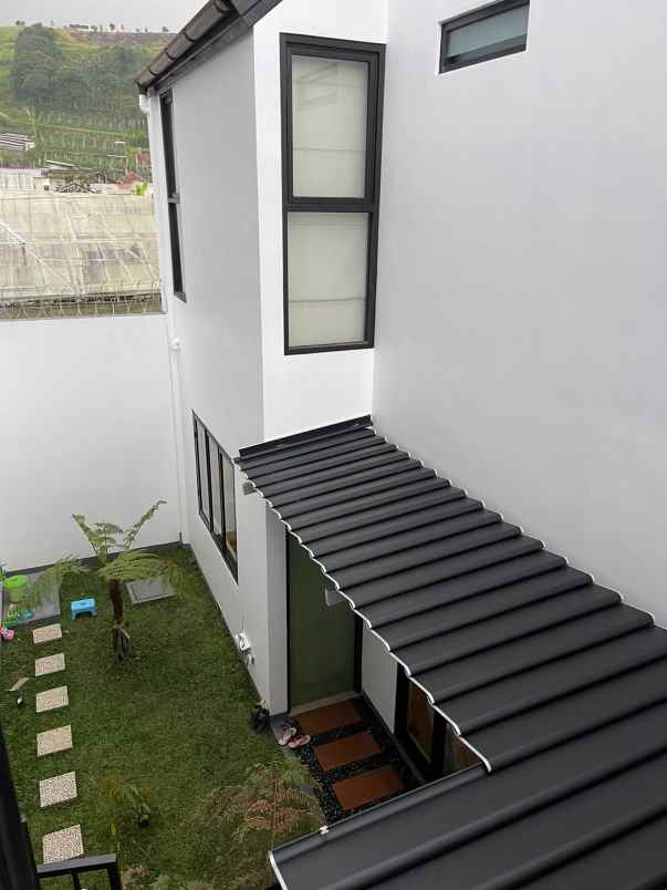 luxury scandinavian style house for sale