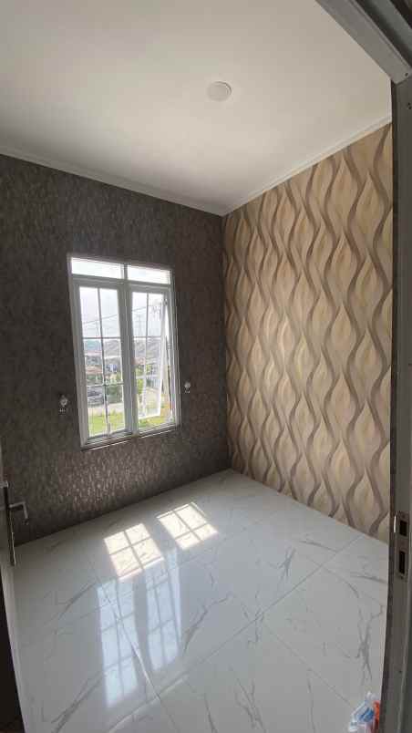 over kredit rumah cicilan murah dan flat