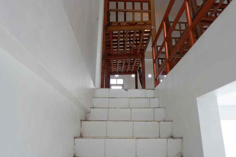 ruko dijual karawaci depan superindo harkit