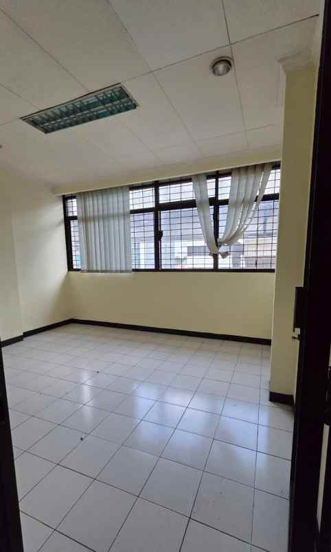 ruko disewakan di cilandak barat