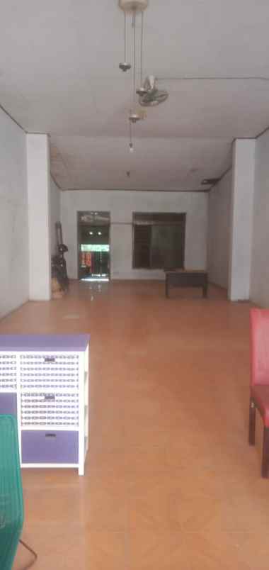 ruko komersil strategis dekat jalan raya utama cirebon